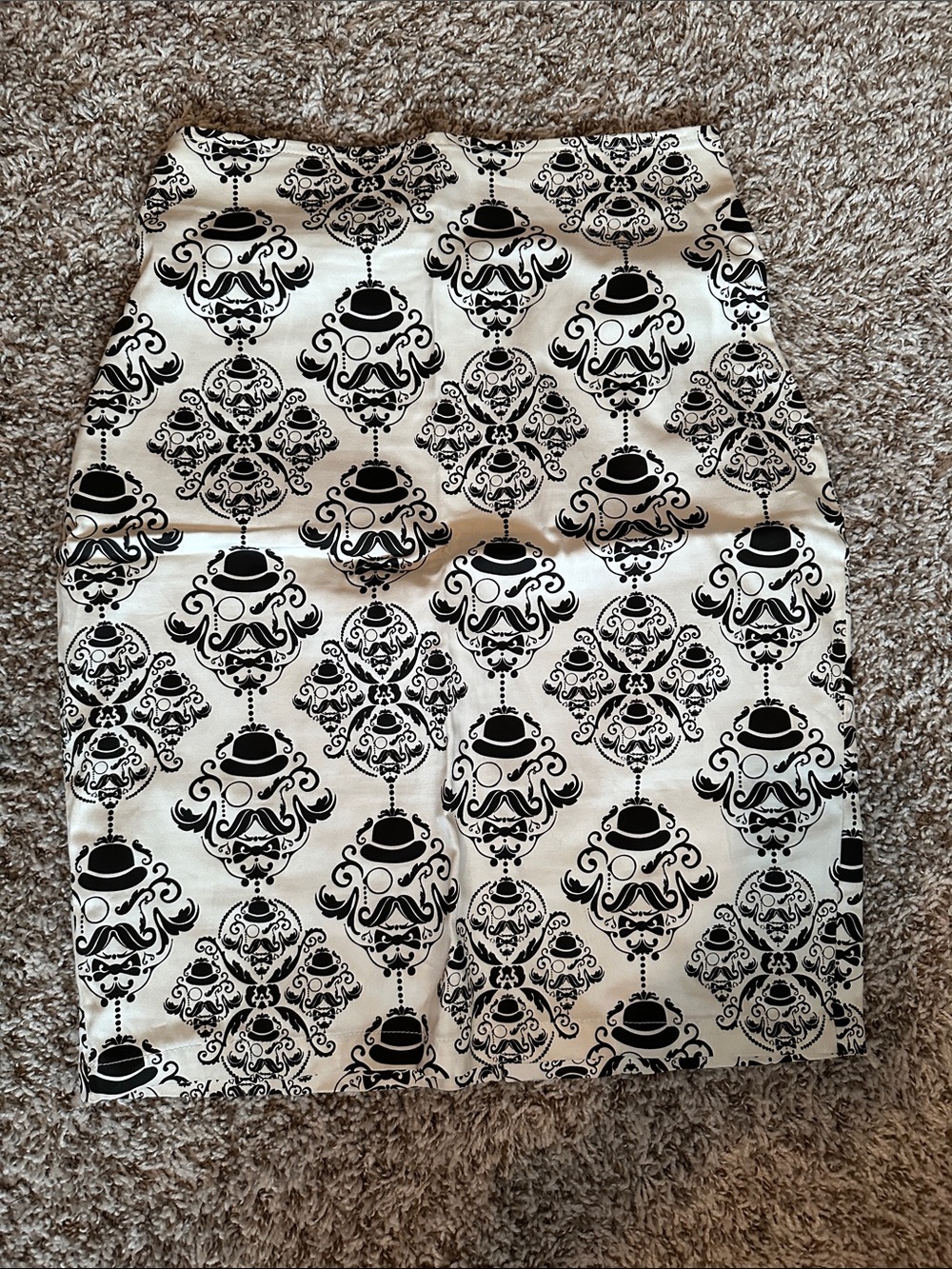 RockSteady Black and White Damask Pencil Skirt